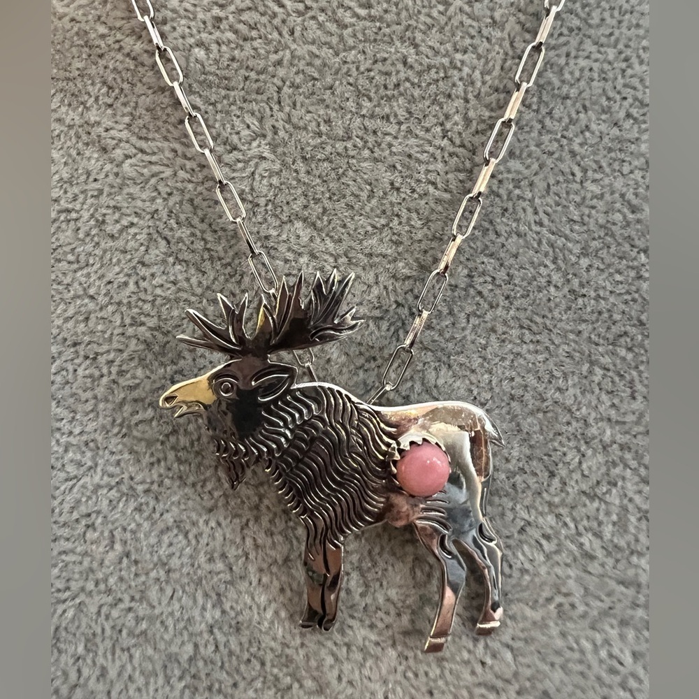 ❤️ Queen Pink Conch Elk Or Moose Sterling Statement Unisex Pendant Navajo